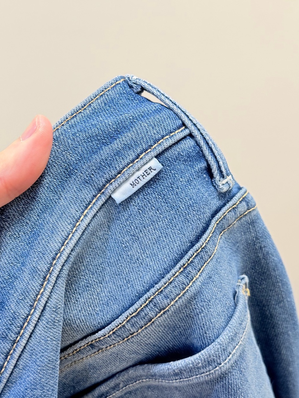Mother Women’s The Weekender Ankle Fray Denim Jeans in Wild - Picture 10 of 10